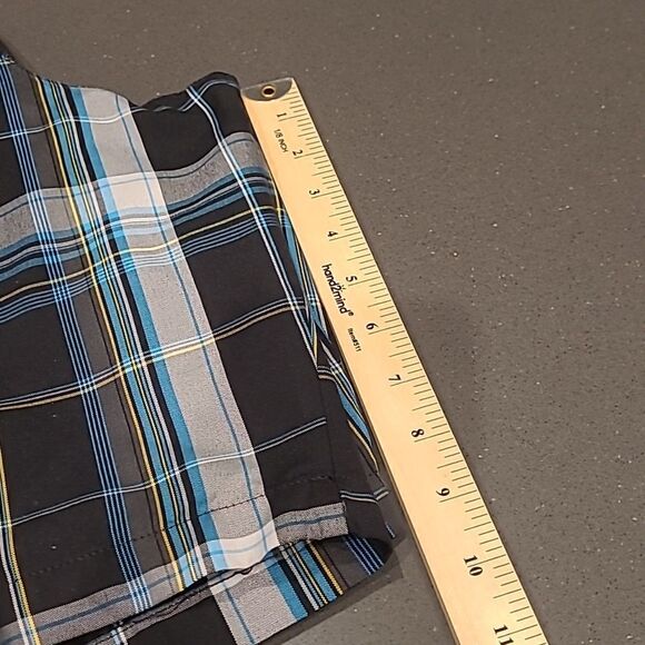 PGA TOUR Pro Series plaid shorts - Picture 5 of 10